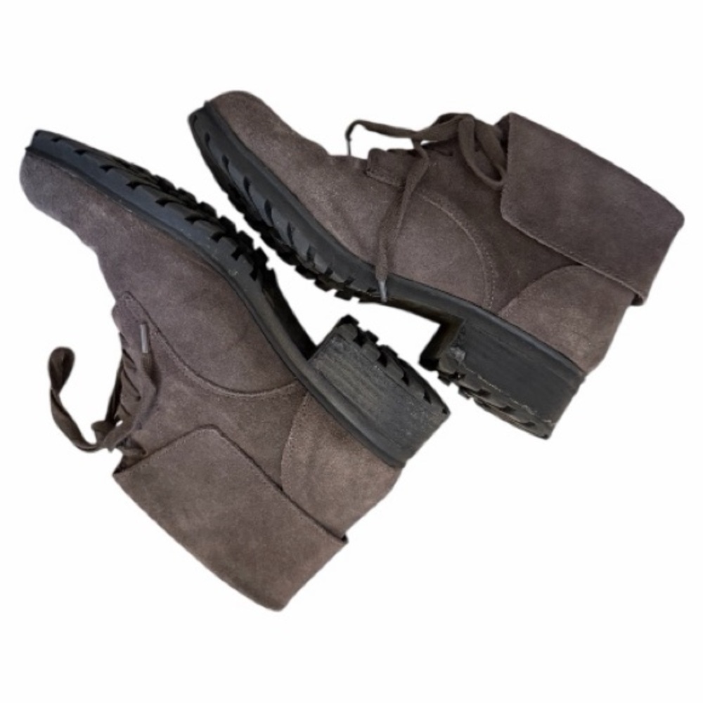 Lucky brand Suede Heylie Boot 9